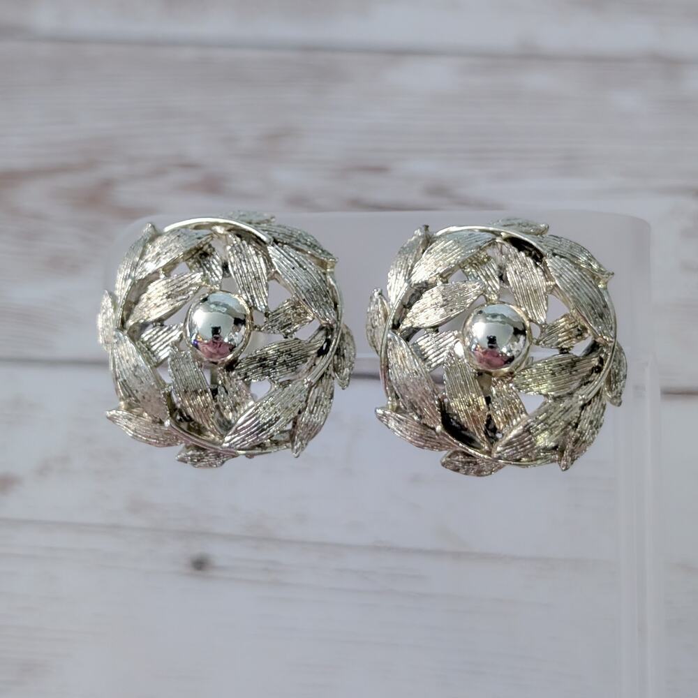 Vintage Clip On Earrings Statement Light Gold Tone Leaves - Fair Condition
